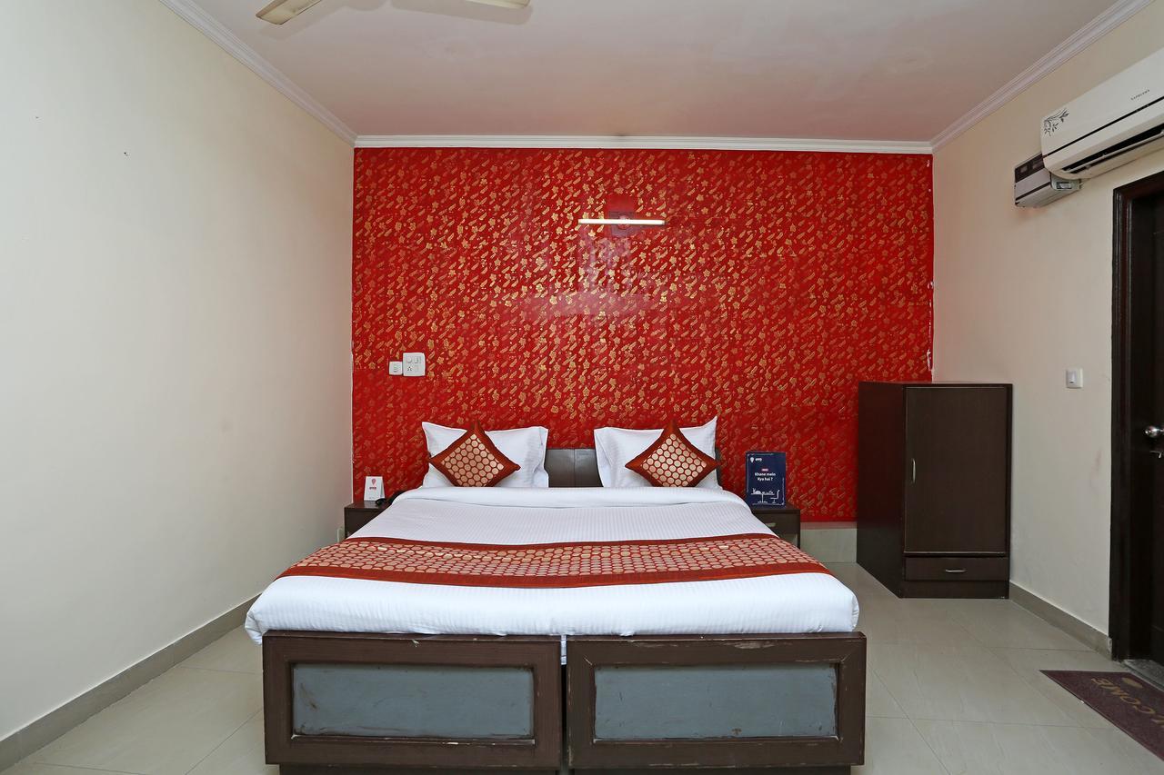 Hotel Le Princess @ Airport New Delhi Buitenkant foto