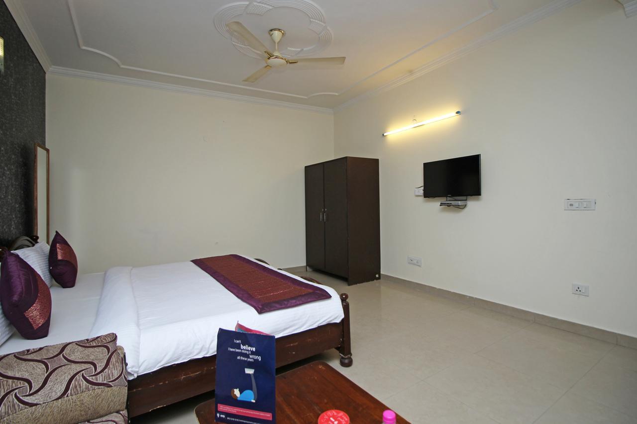 Hotel Le Princess @ Airport New Delhi Buitenkant foto
