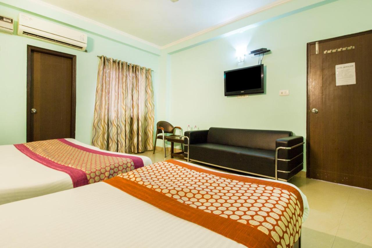 Hotel Le Princess @ Airport New Delhi Buitenkant foto